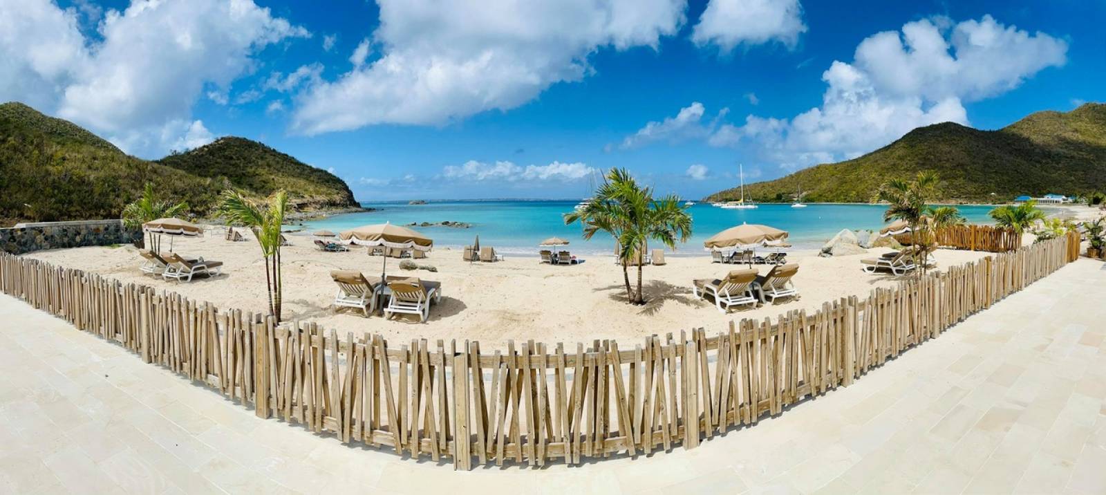 Fine white soft sand. Turquoise sea. Lots of sunshine.