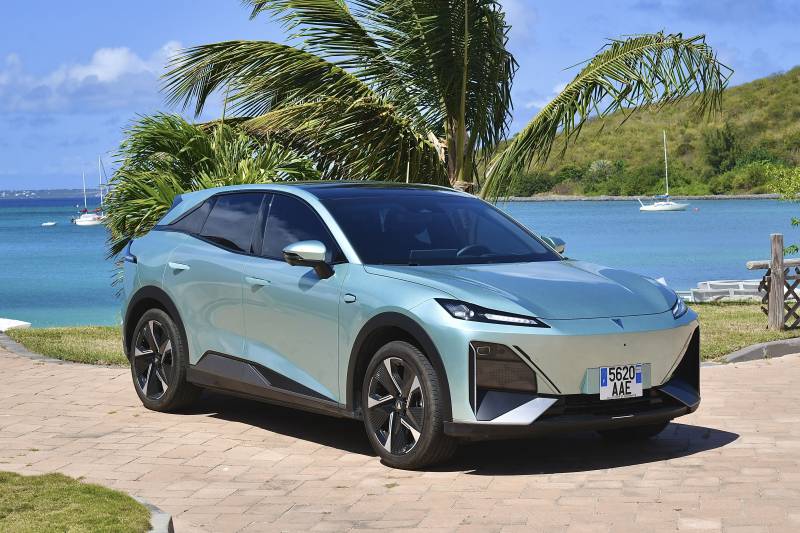 Discover Saint Martin in Style with the All-New Changan Deepal S07 Electric 2025 – Now Available at L’Anse Marcel Beach Resort