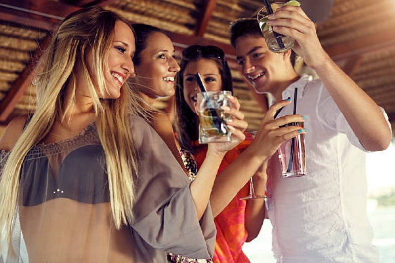 Beach Bar & Club at L’Anse Marcel – Sip, Dance, and Unwind in Saint Martin
